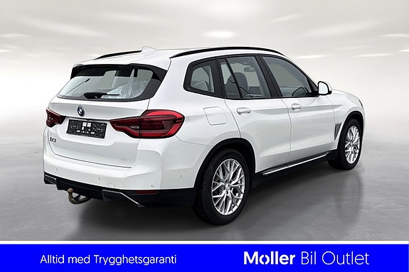 BMW iX3 5 of 5