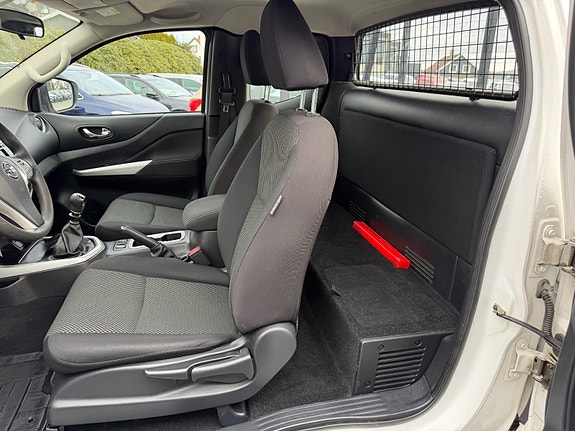 Nissan Navara 9 of 16