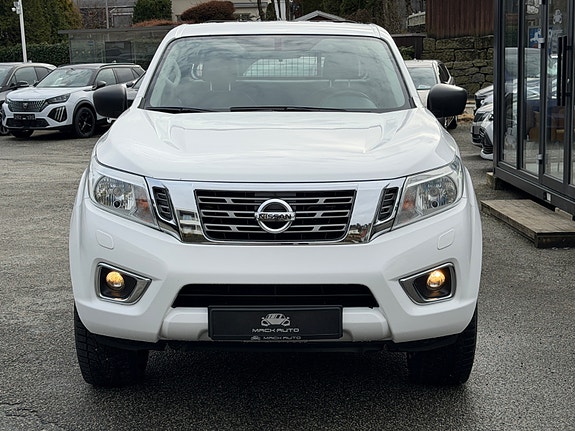 Nissan Navara 3 of 16