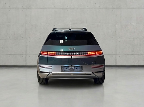 Hyundai Ioniq 5 5 of 5
