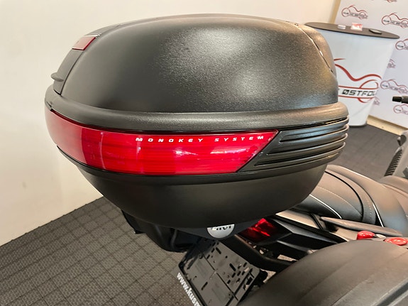 Yamaha FZ8-S Fazer *** AKRAPOVIC * SERVICE/GARANTI *** 12 of 30