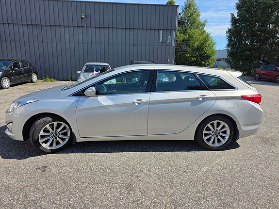 Hyundai i40 3 of 5