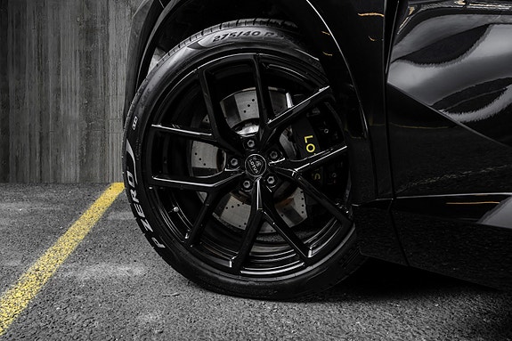 Lotus Eletre 14 of 30