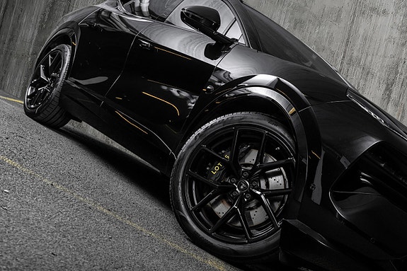 Lotus Eletre 3 of 5