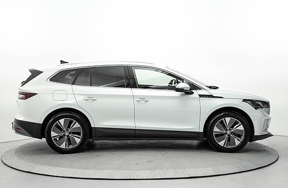 Skoda Enyaq 4 of 5