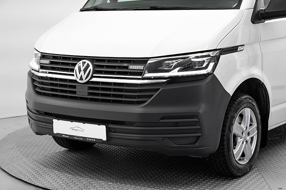 Volkswagen Transporter 3 of 5