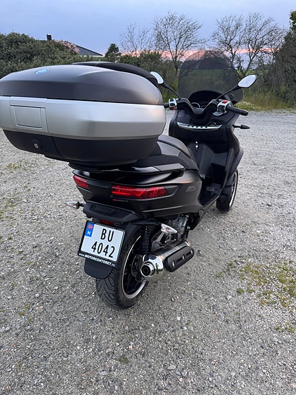 Piaggio MP3 500 LT 4 of 25