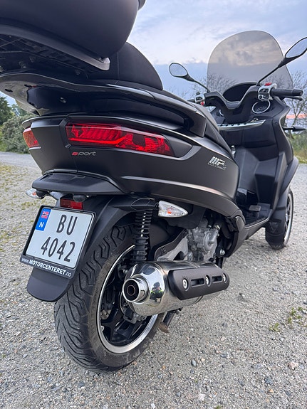 Piaggio MP3 500 LT 3 of 25