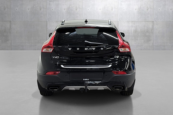 Volvo V40 Cross Country 4 of 5