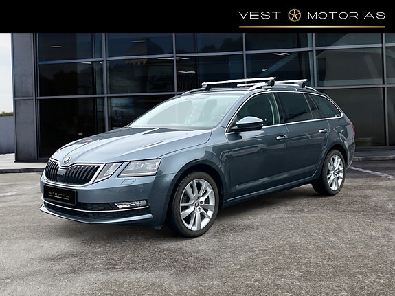 Skoda Octavia 3 of 5