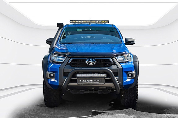 Toyota HiLux 4 of 30