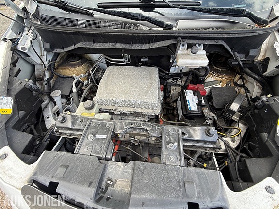 Nissan e-NV200 30 of 30
