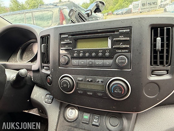 Nissan e-NV200 25 of 30