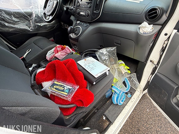Nissan e-NV200 20 of 30
