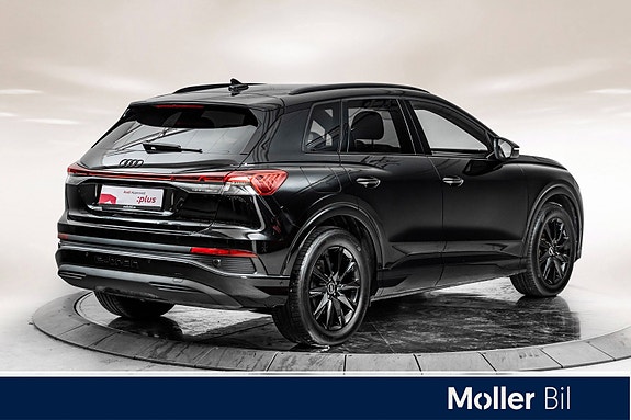Audi Q4 e-tron 5 of 24
