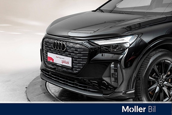 Audi Q4 e-tron 2 of 24