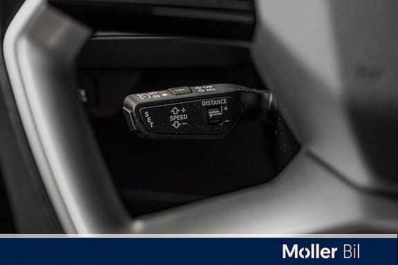 Audi Q4 e-tron 13 of 24