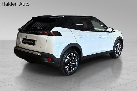 Peugeot e-2008 5 of 5