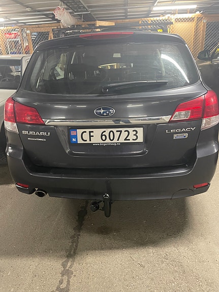 Subaru Legacy 11 of 29