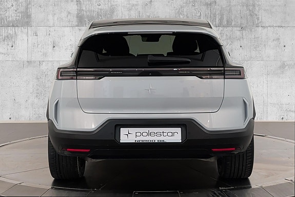 Polestar 3 9 of 30