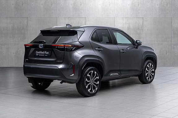Toyota Yaris Cross 7 of 28