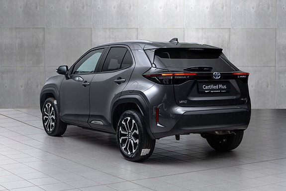 Toyota Yaris Cross 9 of 28