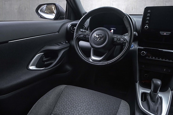 Toyota Yaris Cross 24 of 28