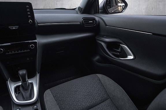 Toyota Yaris Cross 25 of 28