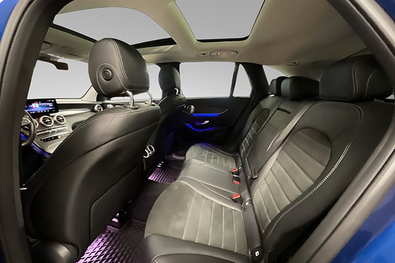 Mercedes-Benz GLC300 e 15 of 30