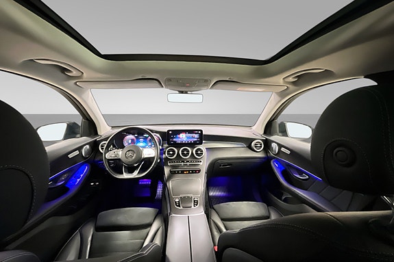 Mercedes-Benz GLC300 e 20 of 30