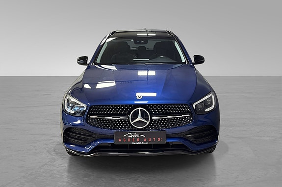 Mercedes-Benz GLC300 e 7 of 30