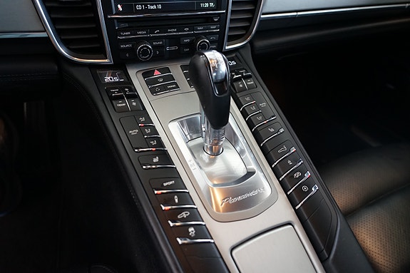 Porsche Panamera 19 of 20