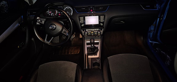 Skoda Octavia 17 of 24