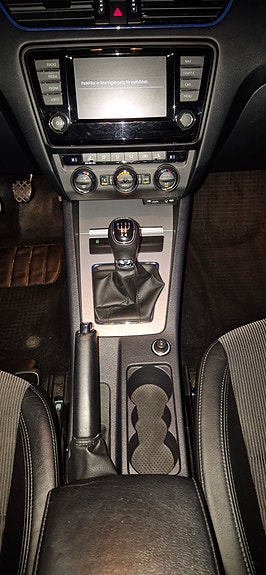 Skoda Octavia 18 of 24