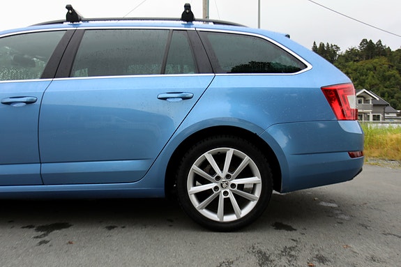 Skoda Octavia 9 of 24