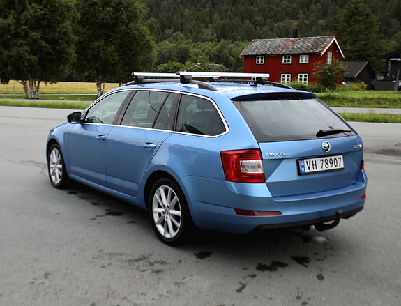Skoda Octavia 8 of 24
