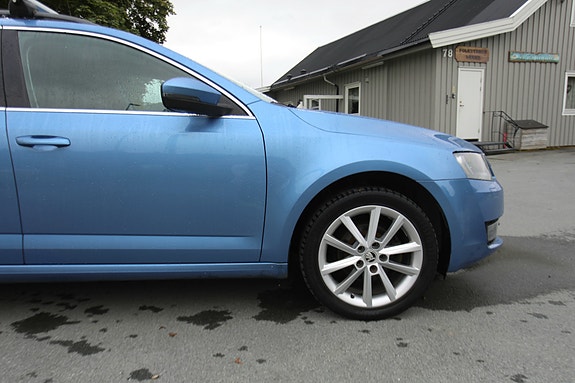 Skoda Octavia 4 of 24