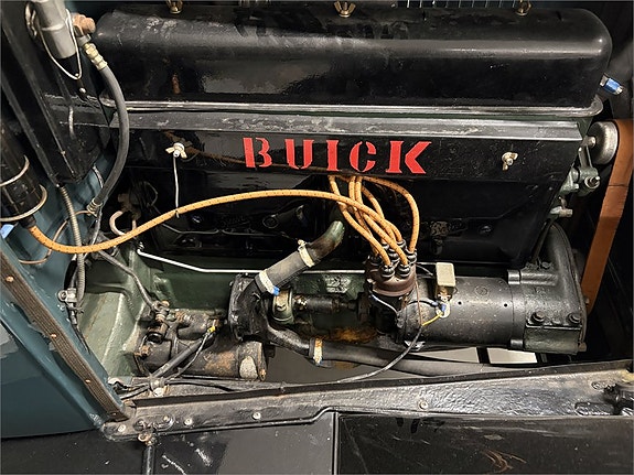 Buick Andre 24 of 30