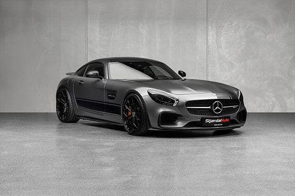Mercedes-Benz AMG GT S 17 of 30