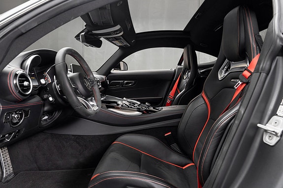 Mercedes-Benz AMG GT S 20 of 30