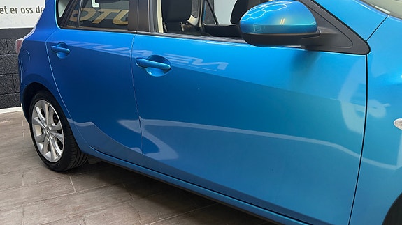 Mazda 3 5 of 5