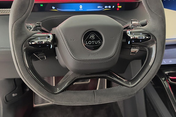 Lotus Eletre 27 of 30