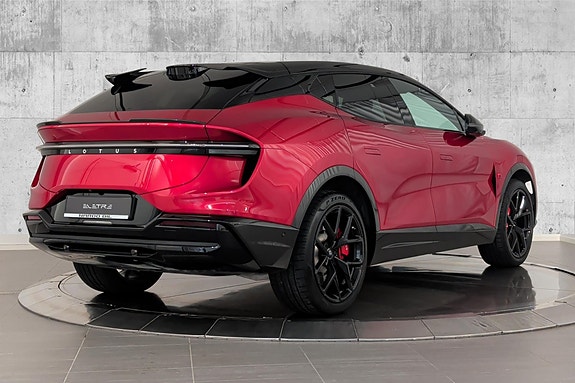 Lotus Eletre 16 of 30