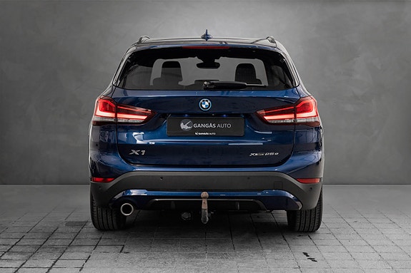 BMW X1 8 of 22
