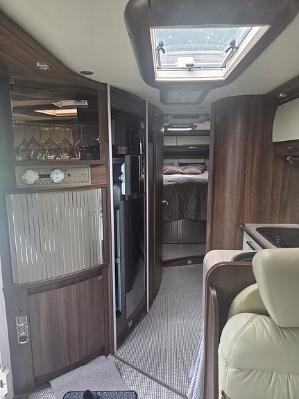 Bürstner 890 i Elegance 4 of 17