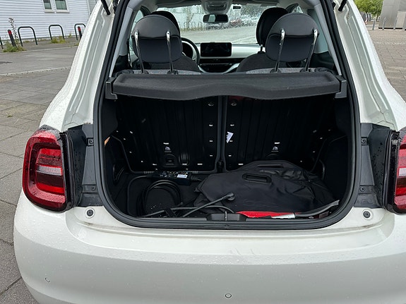 Fiat 500e 5 of 9