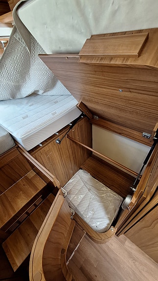 Hymer B 778 PL 2 x solcelle - Litiumsbatteri x 2 - Alde. 24 of 30