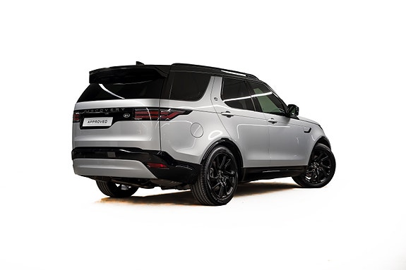 Land Rover Discovery 2 of 5