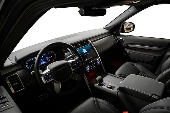 Land Rover Discovery 4 of 5
