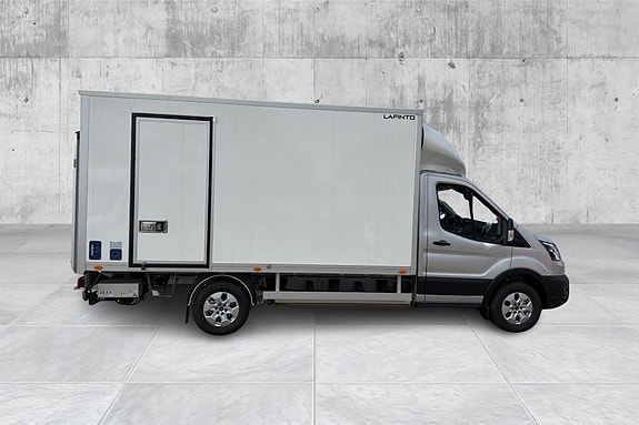 Ford Transit 5 of 5